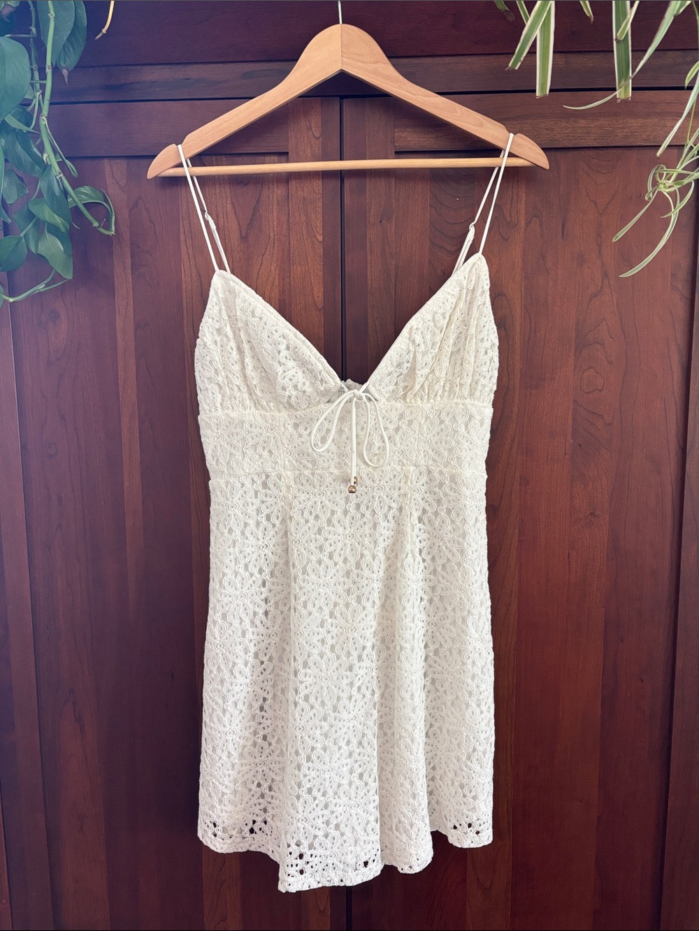 Selfie Leslie Lace Spaghetti-Strap Mini Dress